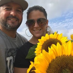 Meet your Posher, Carlos